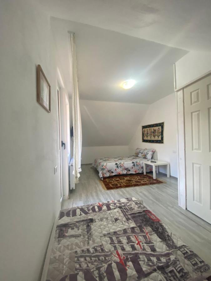 Casa Mili Ξενοδοχείο Grinties Εξωτερικό φωτογραφία
